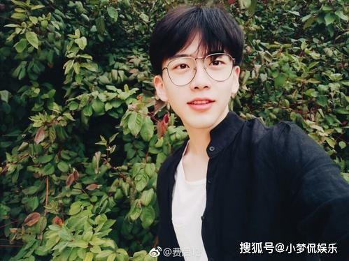 娱乐吃瓜君男网红是谁啊,揭秘当红男网红背后的故事